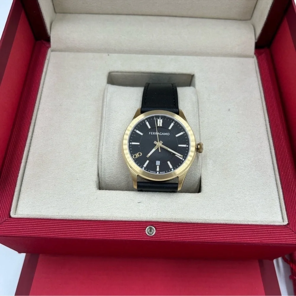 Men’s Salvatore Ferragamo, Swiss watch 42 mm black strap NWT